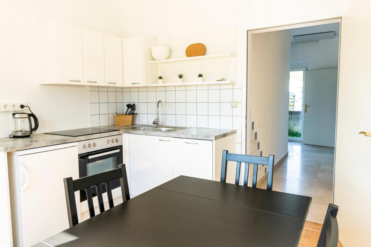 Budget Apartments In Thermennahe 바트 타츠만스도르프 외부 사진